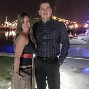 Meet your Posher, Carolina